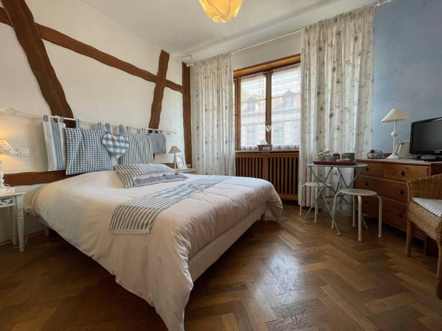 La Petite Chambre Bleue - Centre Historique-2 Pers-Non Accessible Au Personnes A Mobilite Reduite Kaysersberg-Vignoble Ngoại thất bức ảnh